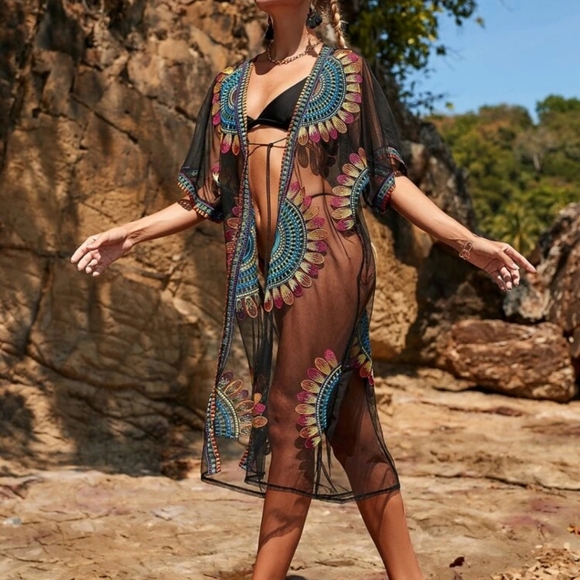 embroidery sheer mesh kimono.. Black.. floral.one size. - Picture 4 of 6